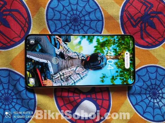 Samsung  Galaxy S22 8GB & 128GB